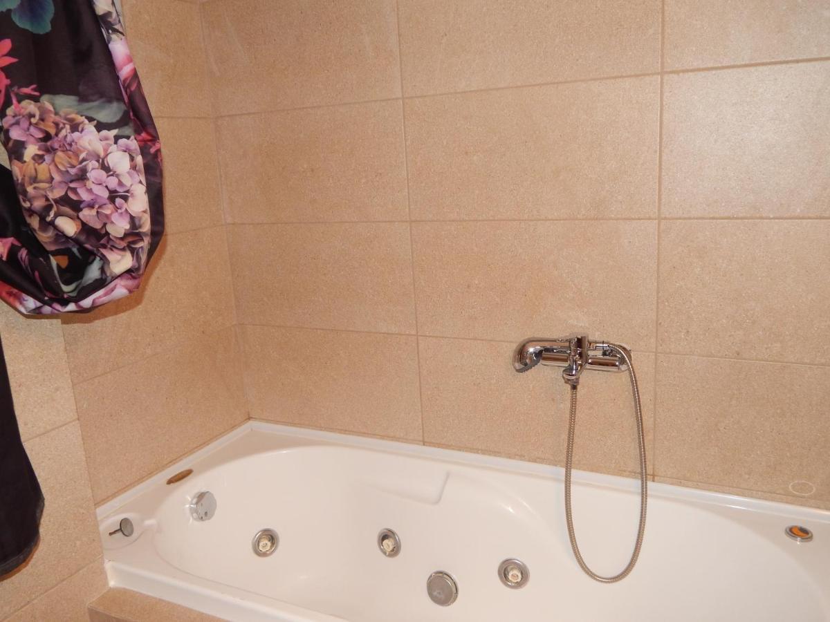 Zira Holiday House Makrygialos Ngoại thất bức ảnh
